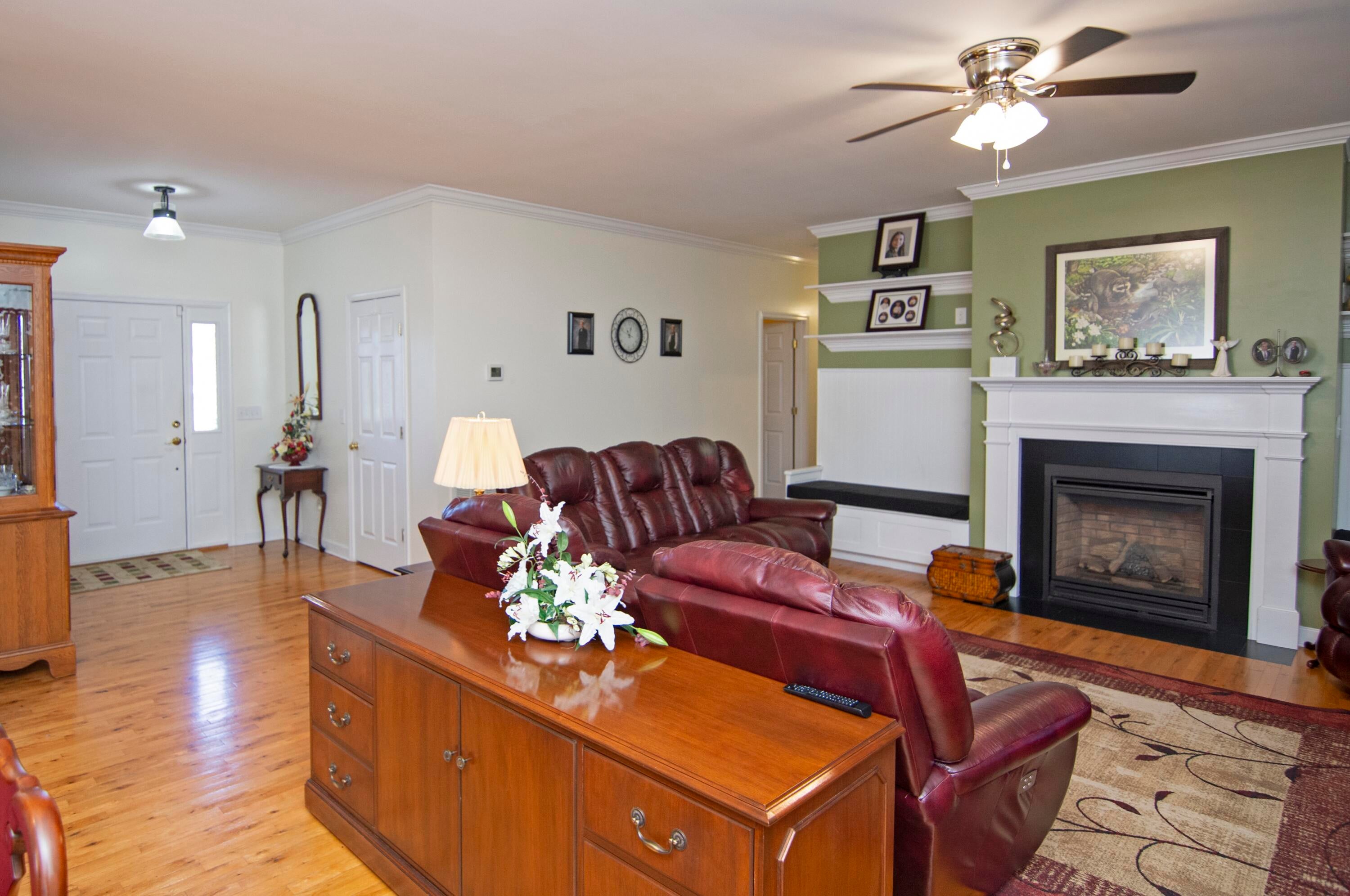 352 East Bailey Road Lewisburg, WV 24901 - Photo 14 of 63 Gallery Image 14