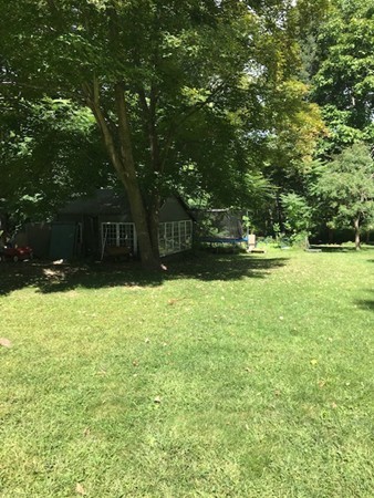 20 George Street Mendon, MA 01756 - Photo 5 of 5 Gallery Image 5