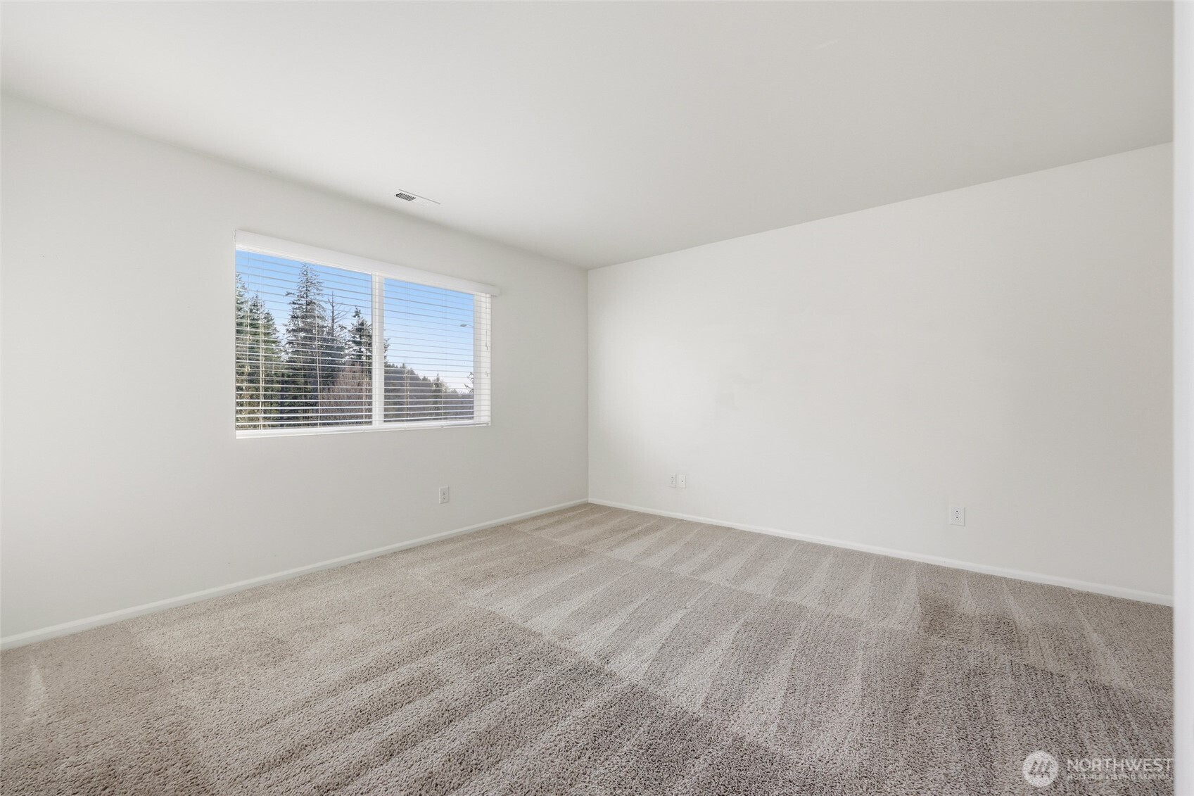 2306 Fiddleback Street Northeast Lacey, WA 98516 - Photo 19 of 39