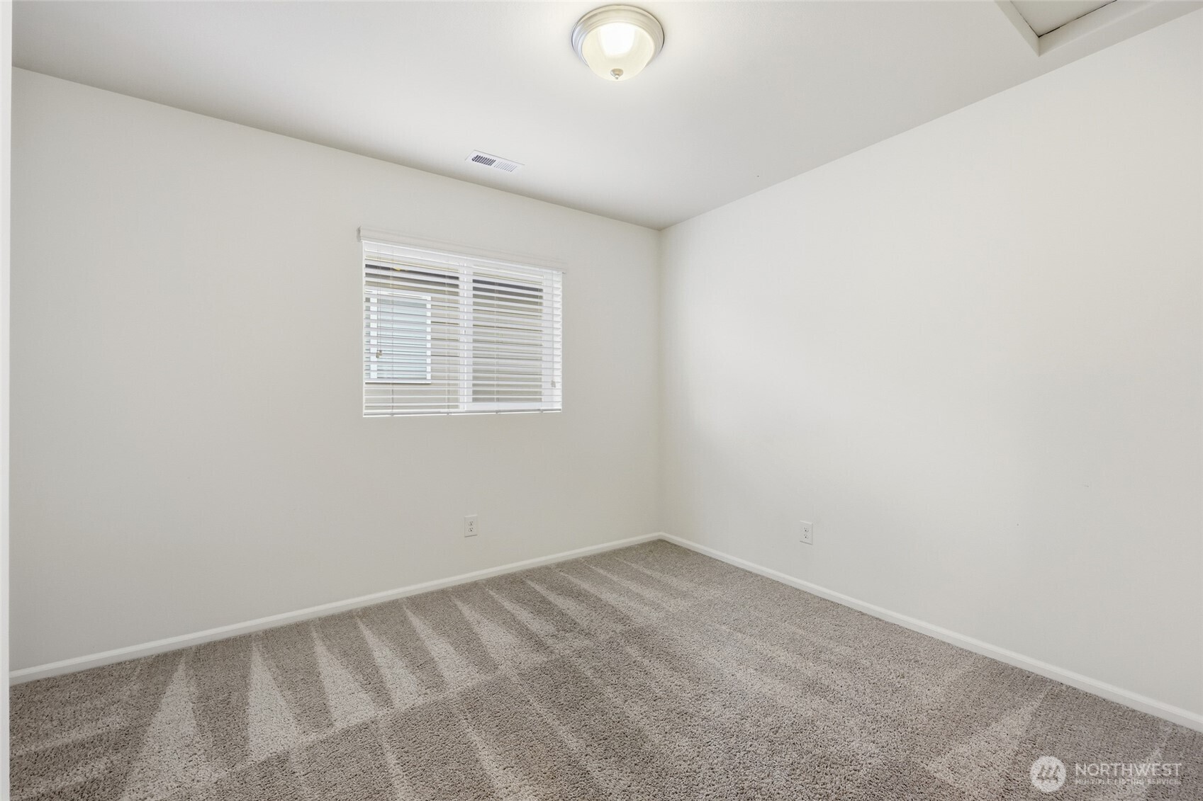 2306 Fiddleback Street Northeast Lacey, WA 98516 - Photo 26 of 39