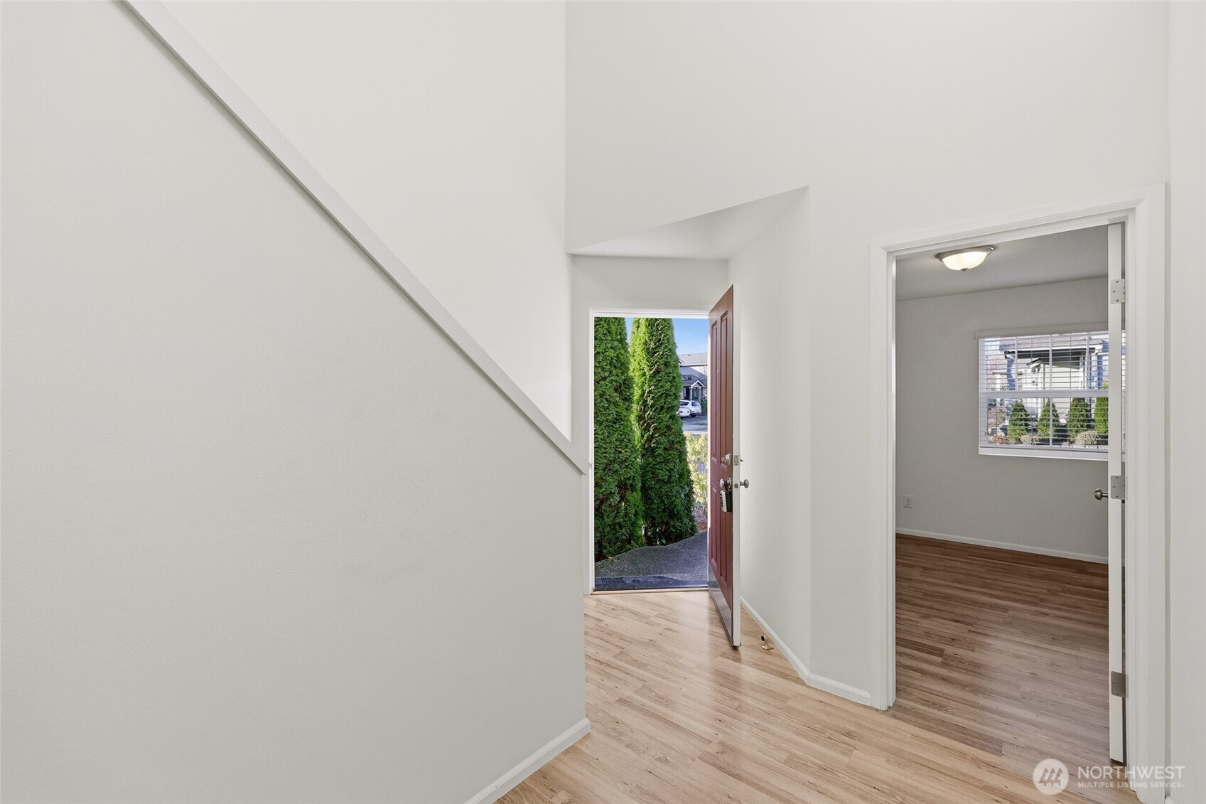 2306 Fiddleback Street Northeast Lacey, WA 98516 - Photo 3 of 39