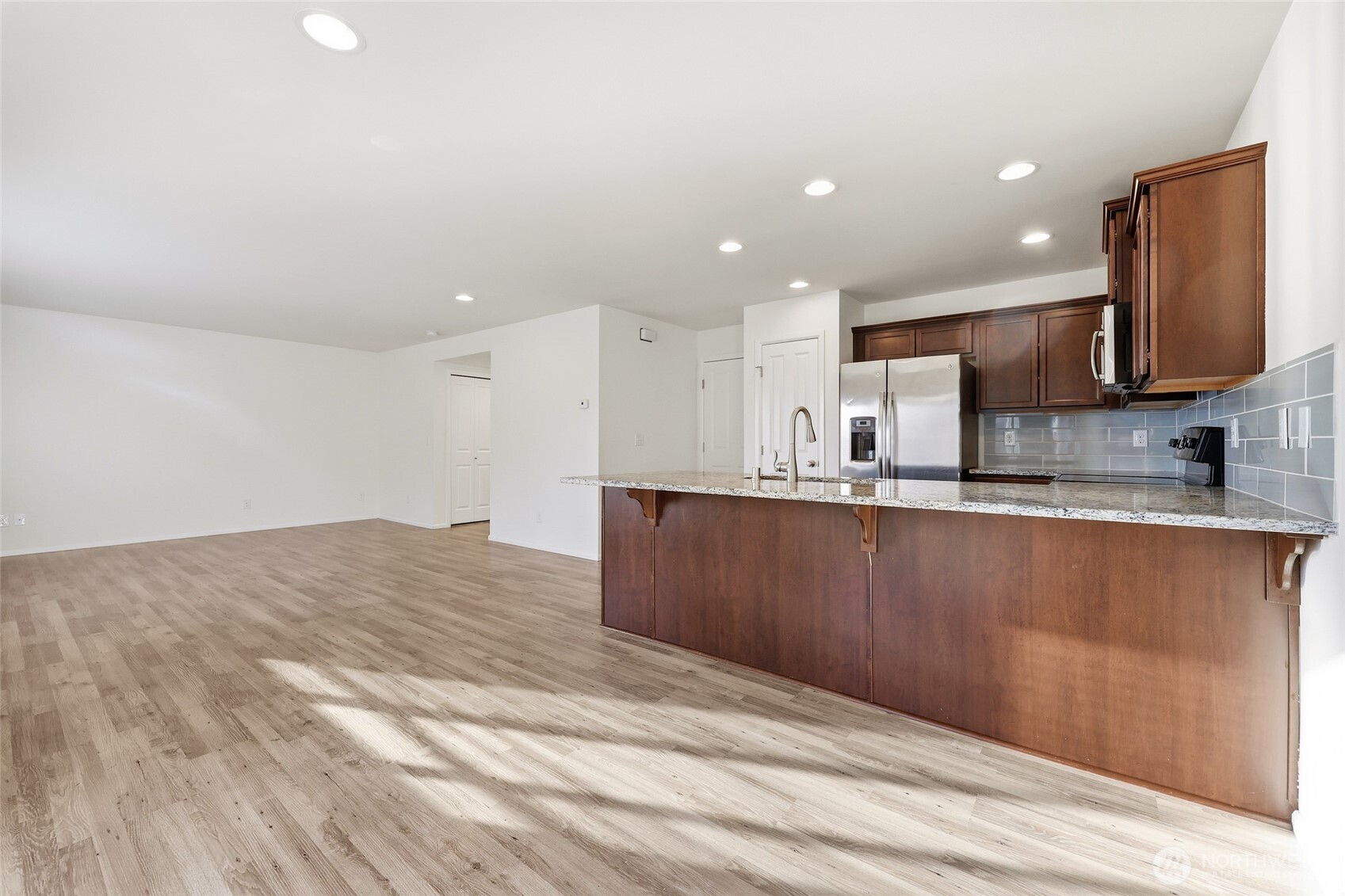 2306 Fiddleback Street Northeast Lacey, WA 98516 - Photo 8 of 39