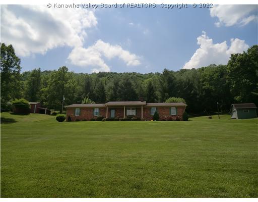 1941 Winfield Road Winfield, WV 25213 - Photo 11 of 16 Exterior Front.