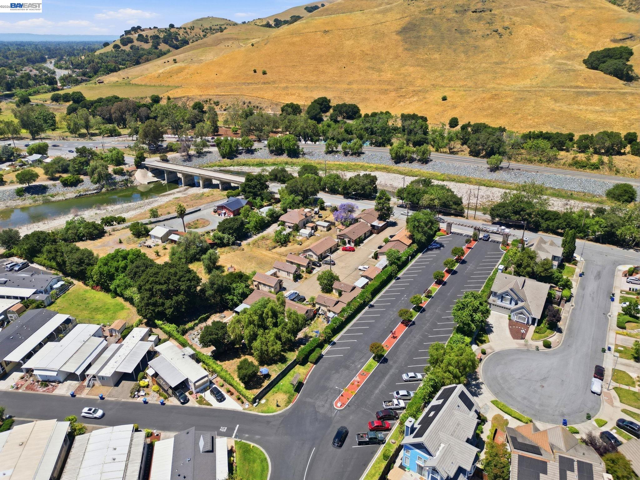 585 Old Canyon Road Fremont, CA 94536 - Photo 34 of 45