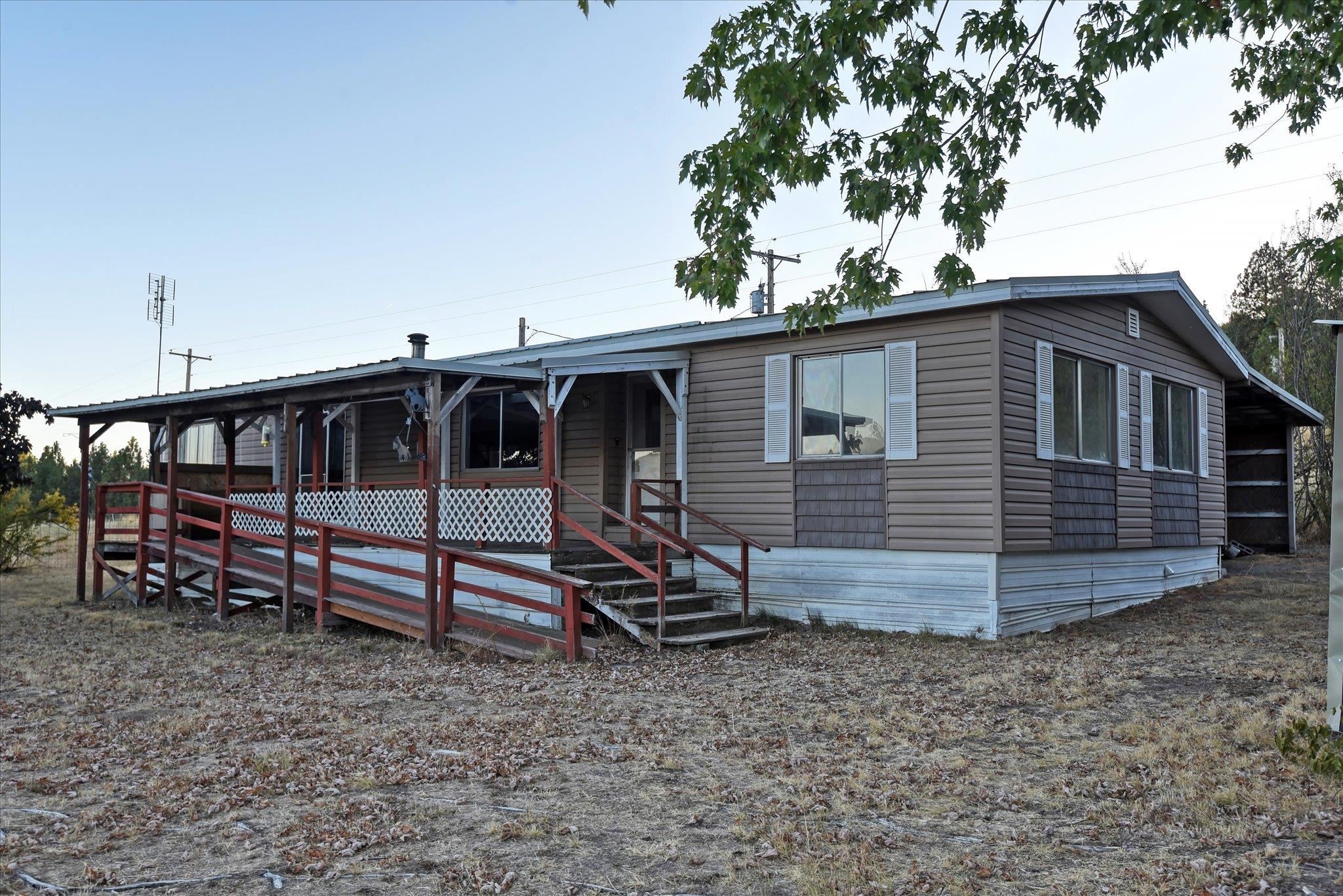 29404 North Dunn Road Chattaroy, WA 99003 - Photo 1 of 41 Gallery Image 1