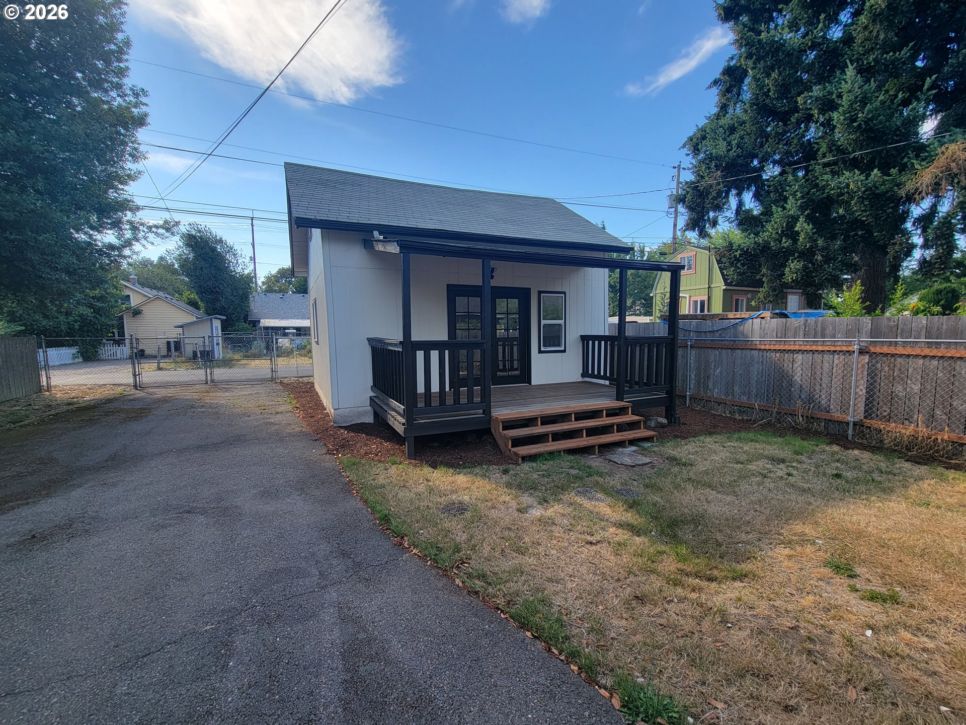 945 18th Street Northeast Salem, OR 97301 - Photo 19 of 31