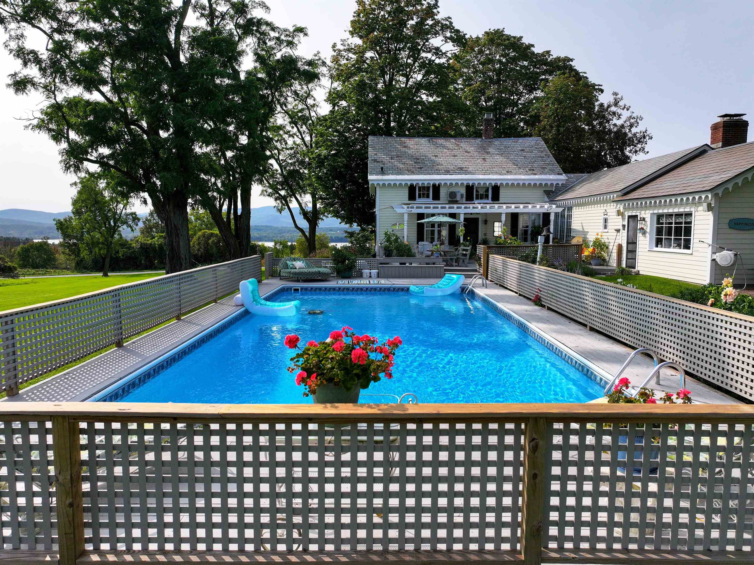 1102 Smith Street Shoreham, VT 05770 - Photo 32 of 37