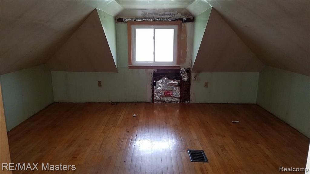 48905 9 Mile Road Northville, MI 48167 - Photo 21 of 24