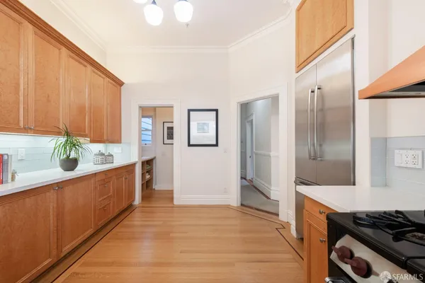 $1,895,000 | 371 Oak Street, San Francisco, CA 94102