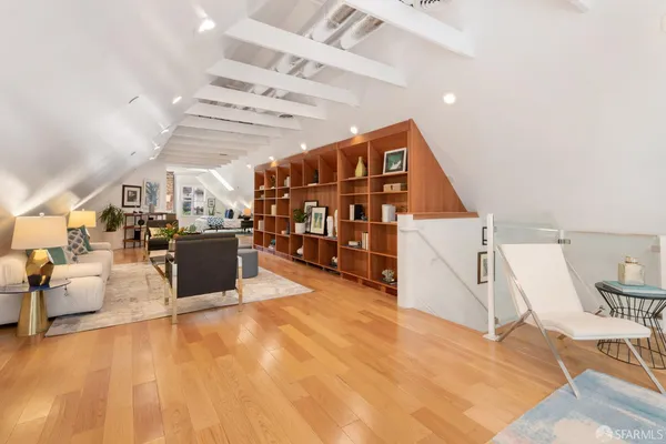 $1,895,000 | 371 Oak Street, San Francisco, CA 94102