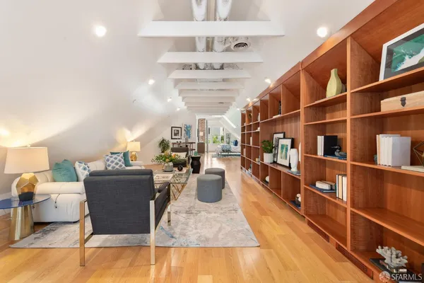 $1,895,000 | 371 Oak Street, San Francisco, CA 94102