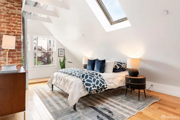 $1,895,000 | 371 Oak Street, San Francisco, CA 94102