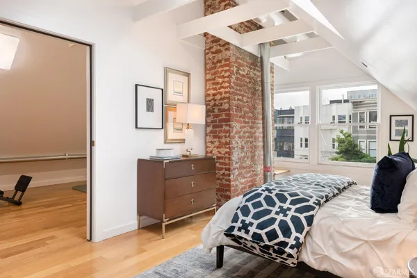 $1,895,000 | 371 Oak Street, San Francisco, CA 94102