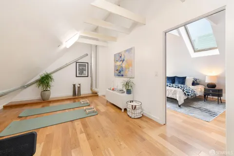 $1,895,000 | 371 Oak Street, San Francisco, CA 94102