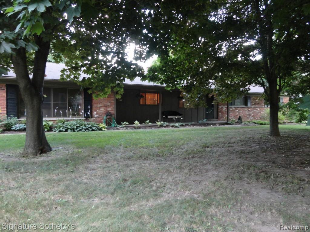 888 Helston Road Bloomfield Hills, MI 48304 - Photo 1 of 16 237.jpg