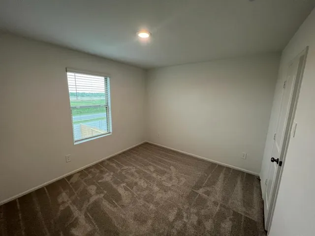 $1,995 | 18922 Western Fls Court, Hockley, TX 77447