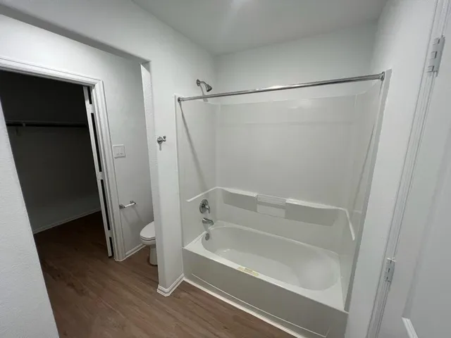 $1,995 | 18922 Western Fls Court, Hockley, TX 77447