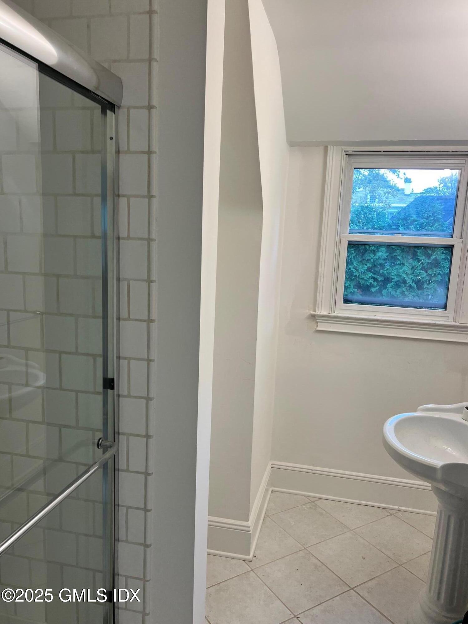 215 Old Church Road, Unit CARRIAGE HOUSE Greenwich, CT 06830 - Photo 11 of 14 a bathroom with a toilet