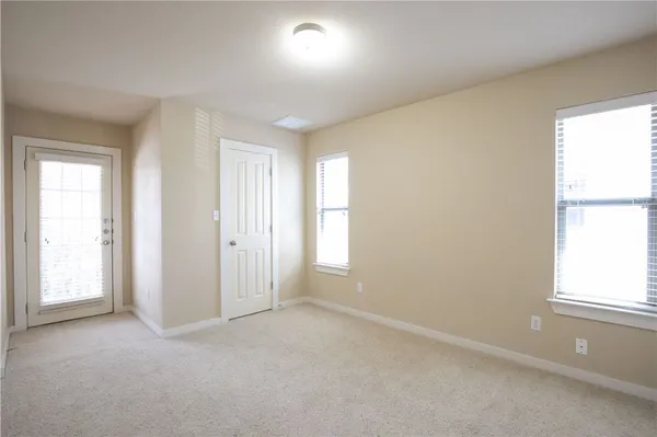 $1,900 | 4528 Credo Lane, Austin, TX 78725