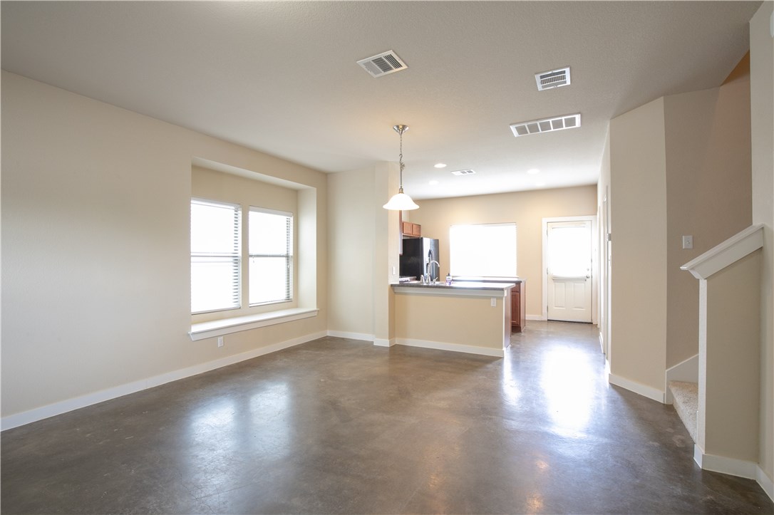 4528 Credo Lane Austin, TX 78725 - Photo 6 of 27