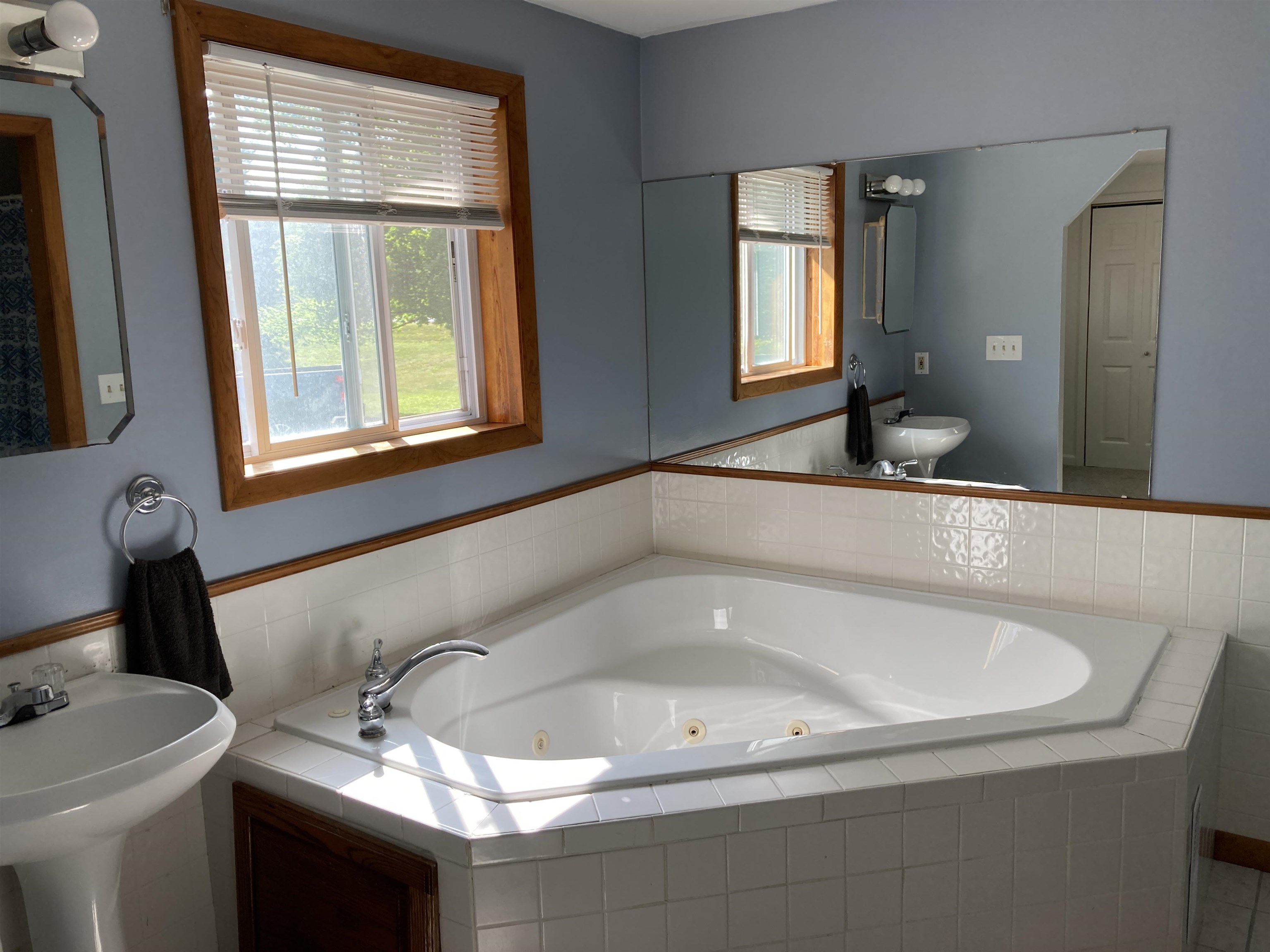 3277 East Rose City Road Lupton, MI 48635 - Photo 33 of 49 1926245-92b69e1e-9afc-4531-9bf7-1cc5b3c55dec.JPG