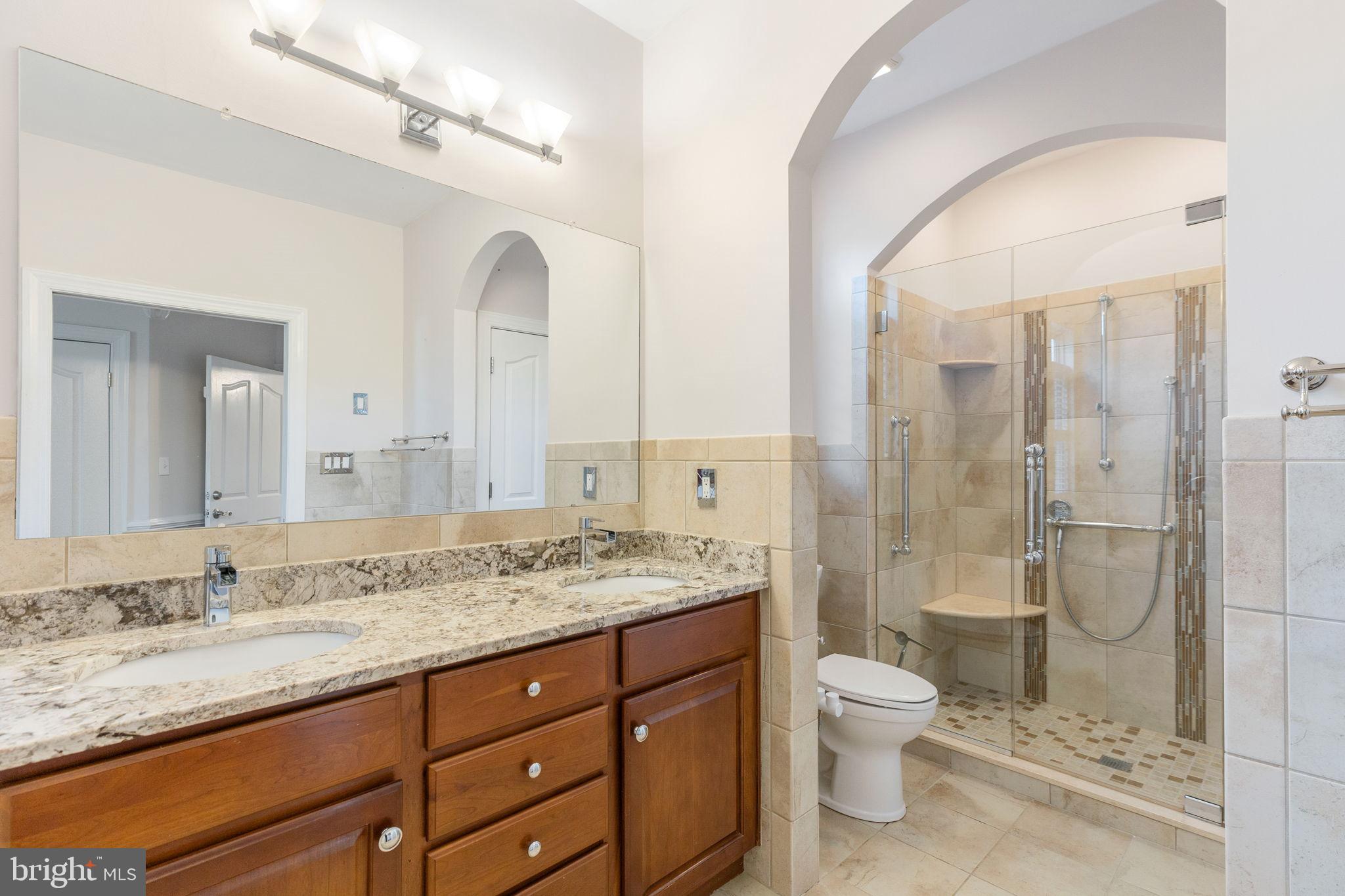 81 Devalinder Drive Newark, DE 19702 - Photo 17 of 43 Redesigned shower with body spray jets