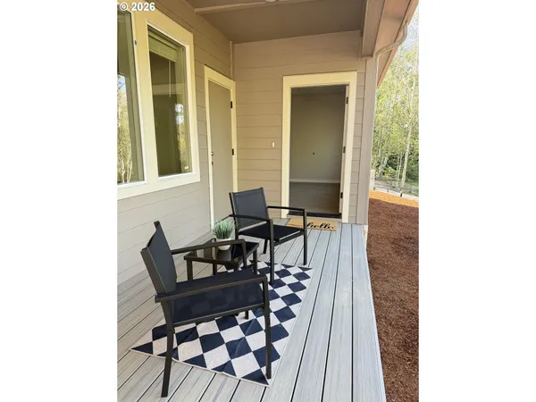 $395,000 | 37101 Dubarko Road, Unit A3, Sandy, OR 97055