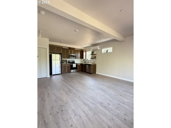 $395,000 | 37101 Dubarko Road, Unit A3, Sandy, OR 97055