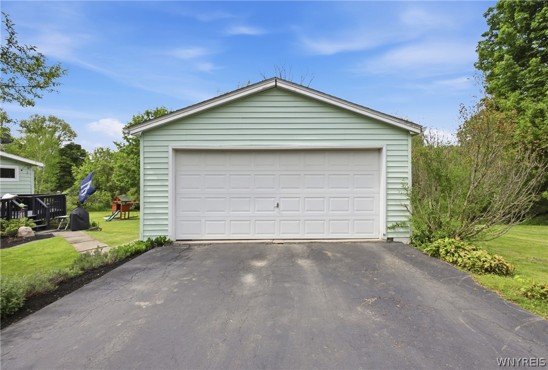 873 Grover Road East Aurora, NY 14052 - Photo 38 of 46