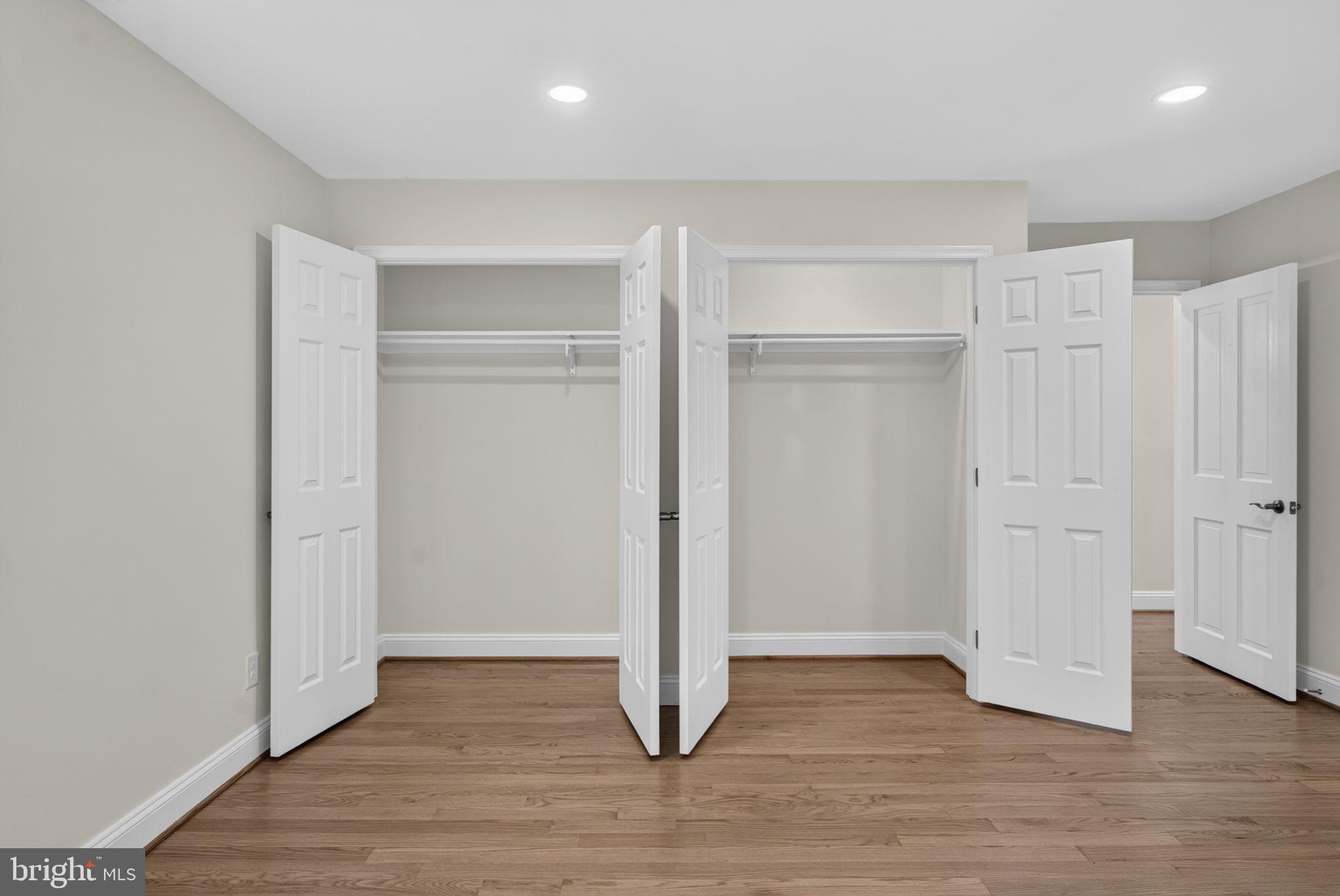 7122 Ivakota Road Clifton, VA 20124 - Photo 54 of 87 Bedroom 3