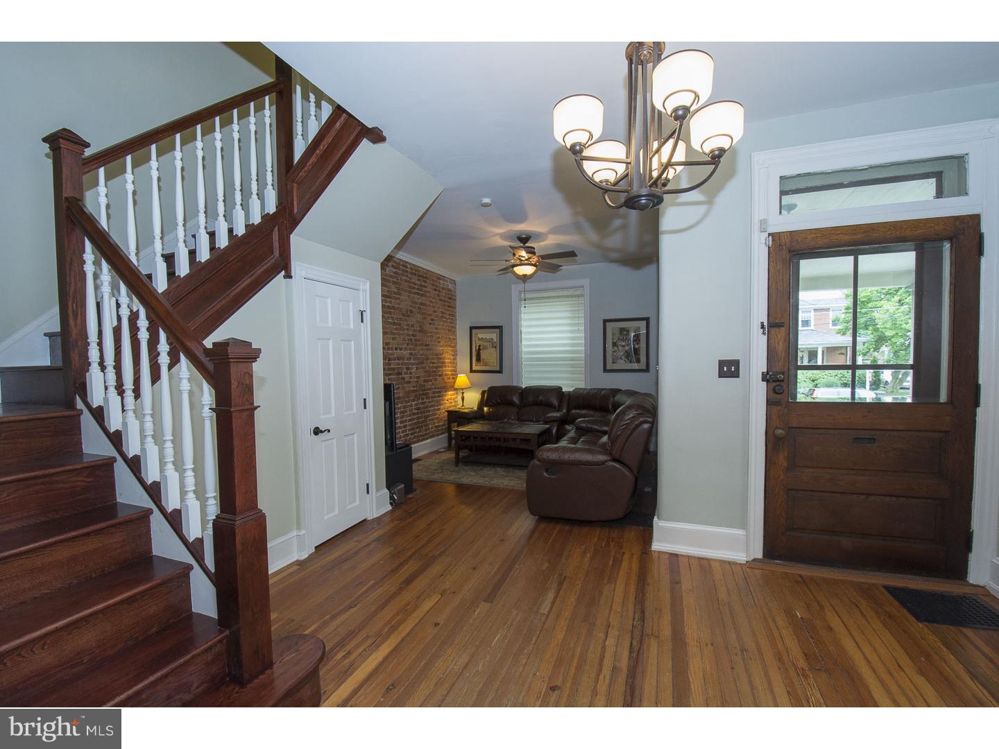 121 Grandview Road Ardmore, PA 19003 - Photo 3 of 20 Foyer
