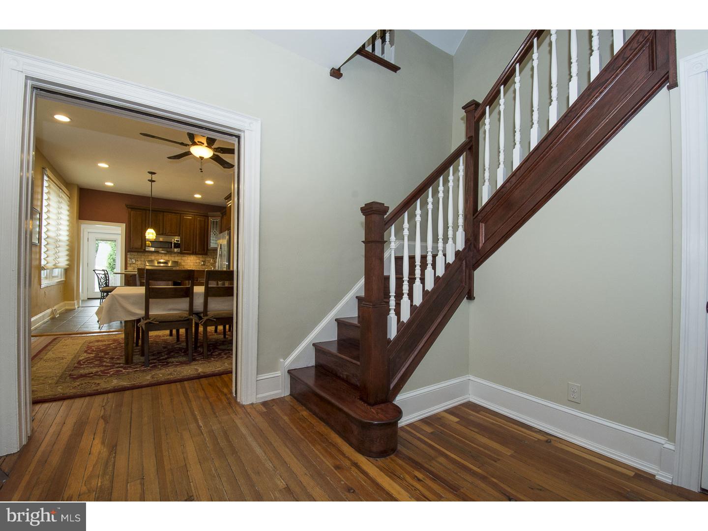 121 Grandview Road Ardmore, PA 19003 - Photo 4 of 20 Foyer