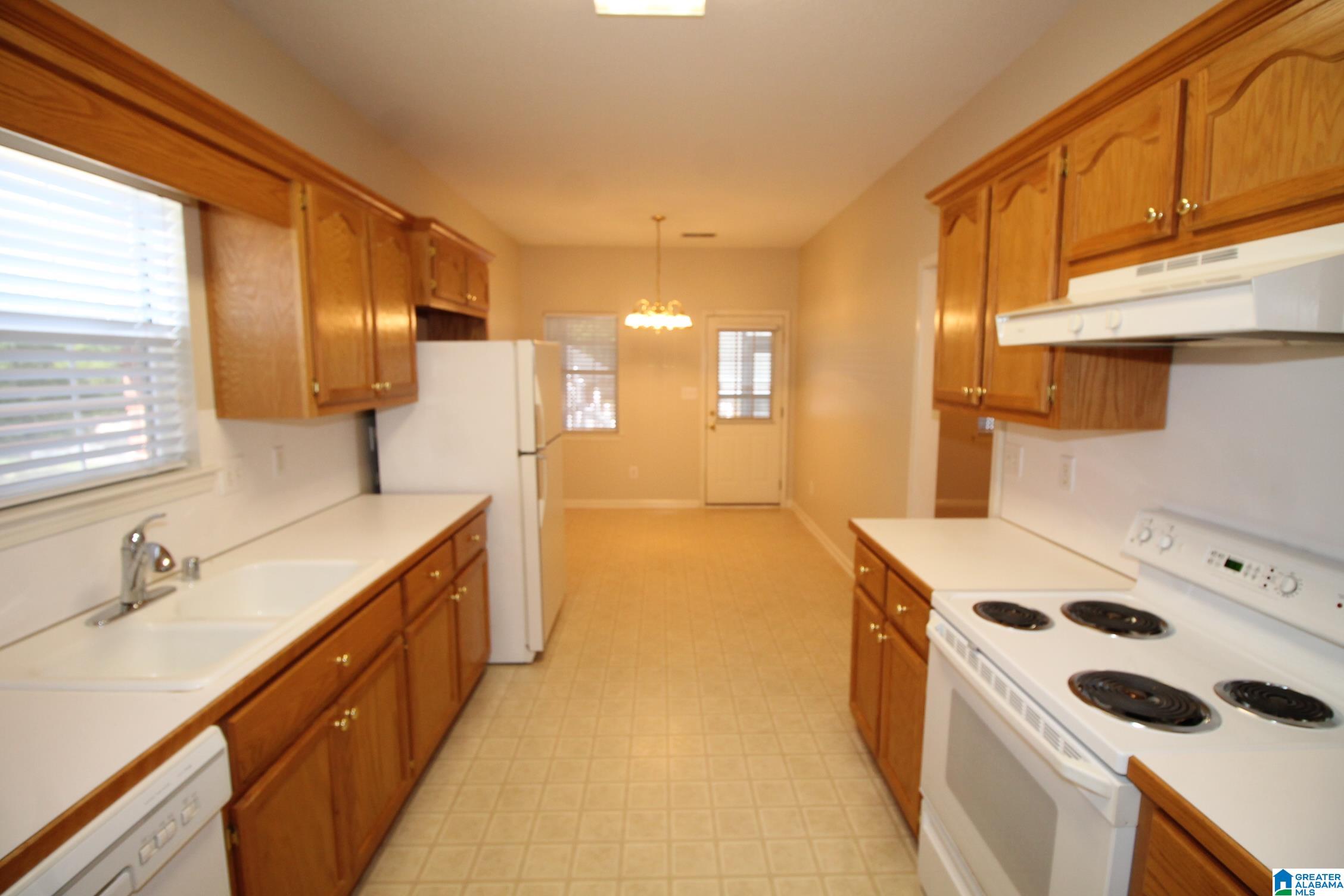 5132 Alex Way Birmingham, AL 35215 - Photo 9 of 30