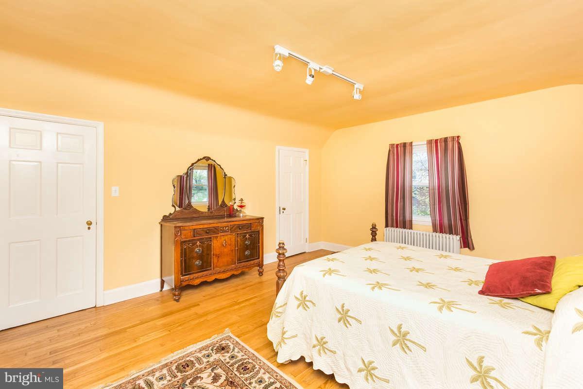 4431 Harcourt Road Baltimore, MD 21214 - Photo 16 of 30 Bedroom (Master)