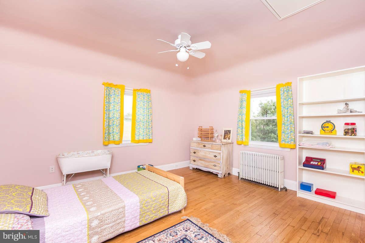 4431 Harcourt Road Baltimore, MD 21214 - Photo 17 of 30 Bedroom