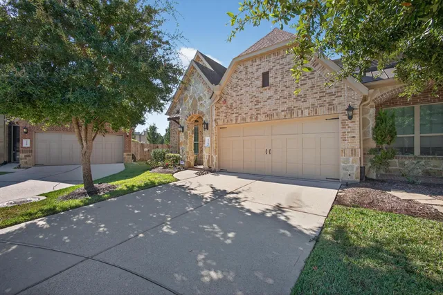 $359,990 | 15303 Westland Gate Drive, Conroe, TX 77384