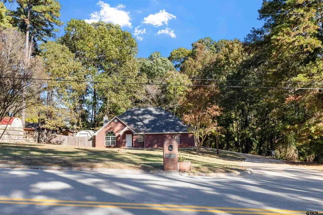 $229,000 | 1303 Blueridge Parkway, Longview, TX 75605