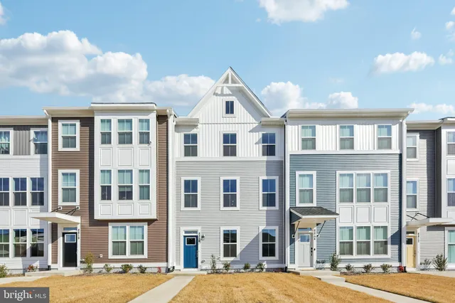 $2,700 | 8816 Selby Court, Spotsylvania, VA 22551