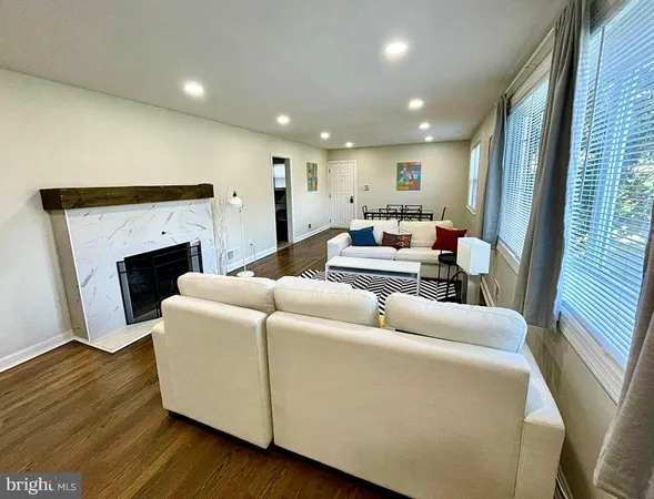 $2,800 | 5901 Middleton Lane, Temple Hills, MD 20748