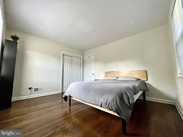 $2,800 | 5901 Middleton Lane, Temple Hills, MD 20748