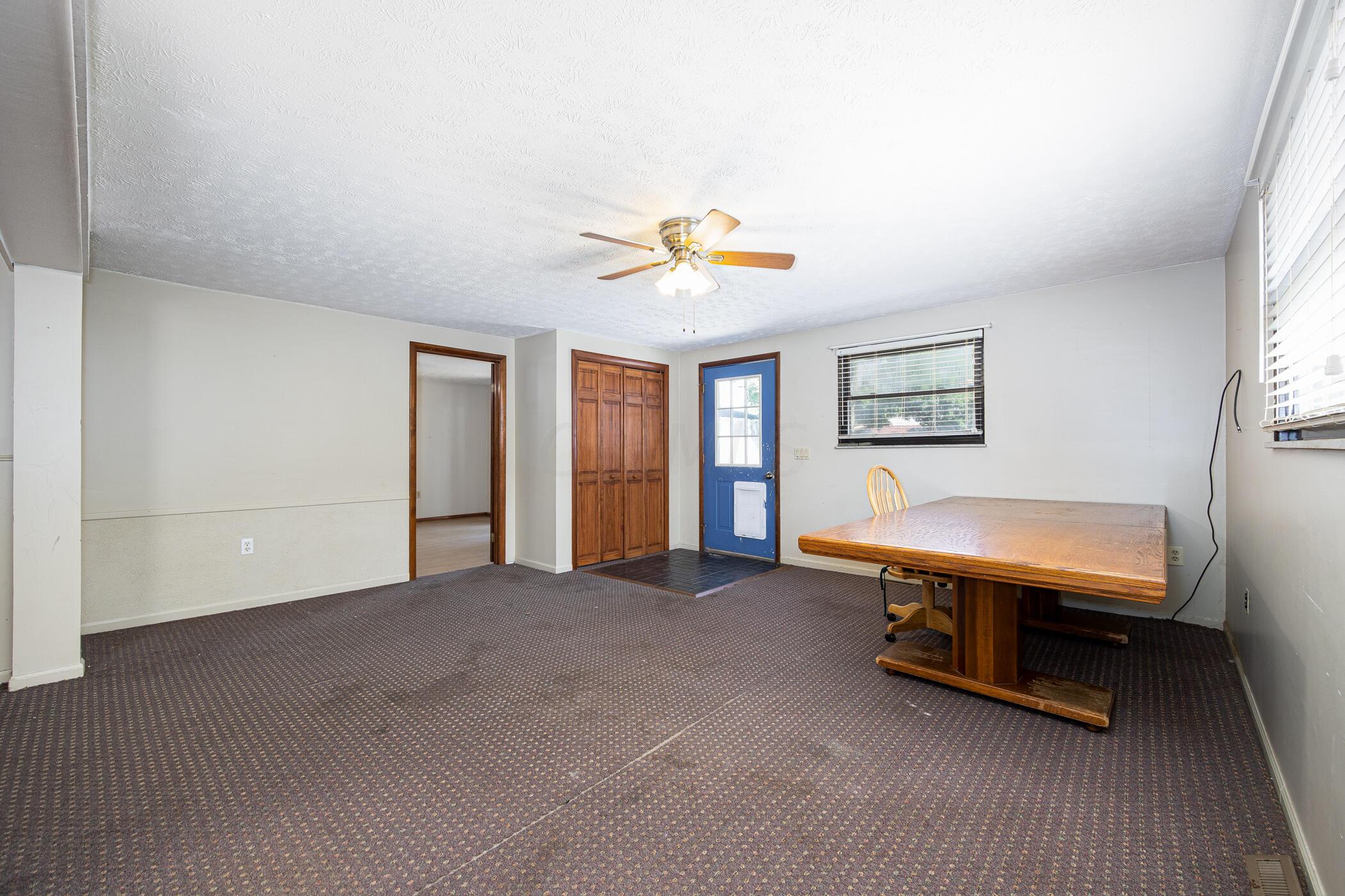 3930 Briggs Road Columbus, OH 43228 - Photo 24 of 59 3930 Briggs Road 027