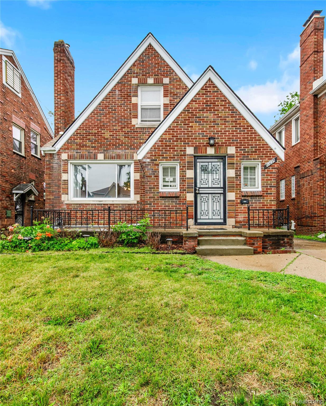 18951 Santa Rosa Drive Detroit, MI 48221 - Photo 1 of 75 18951 Santa Rosa - HD Drone Photography_20 - Copy - Copy.jpg