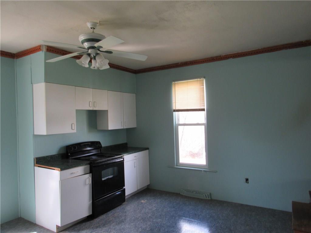759 Cedar Grove Road Burgettstown, PA 15021 - Photo 3 of 21