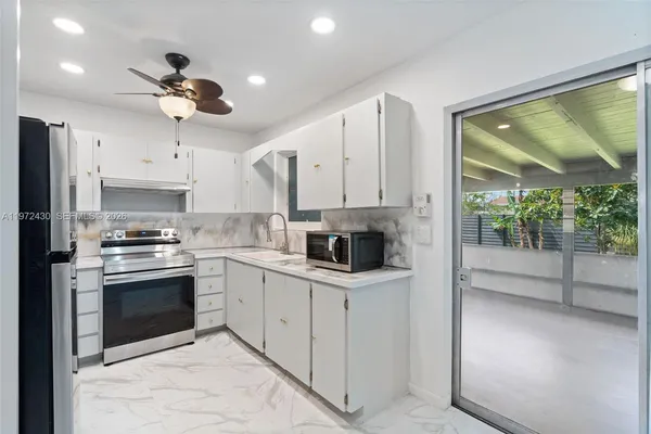 $3,250 | 710 Northwest 65th Terrace, Hollywood, FL 33024