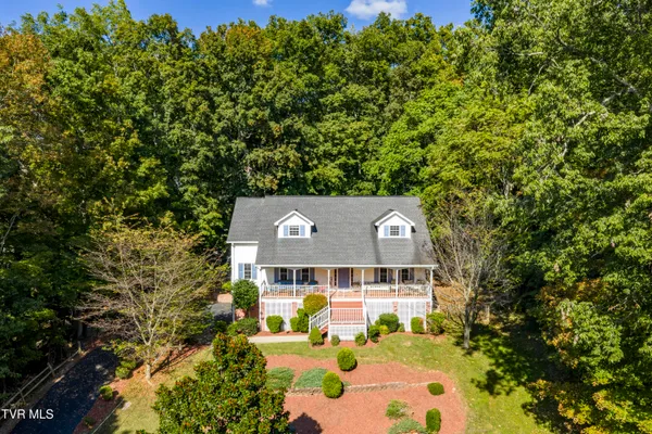 $489,900 | 144 Blue Bird Drive, Johnson City, TN 37601