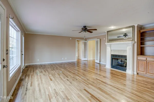 $489,900 | 144 Blue Bird Drive, Johnson City, TN 37601