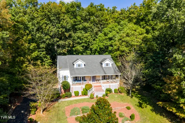 $489,900 | 144 Blue Bird Drive, Johnson City, TN 37601