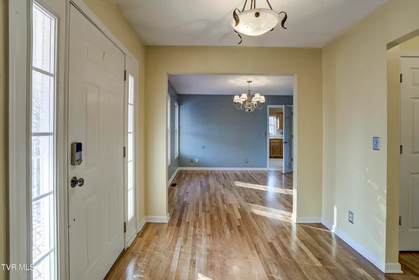 $489,900 | 144 Blue Bird Drive, Johnson City, TN 37601