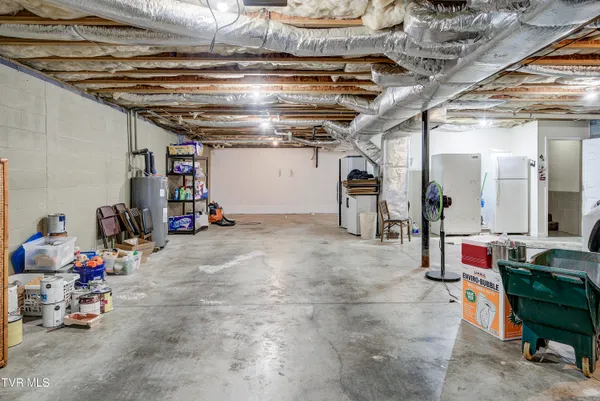 $489,900 | 144 Blue Bird Drive, Johnson City, TN 37601