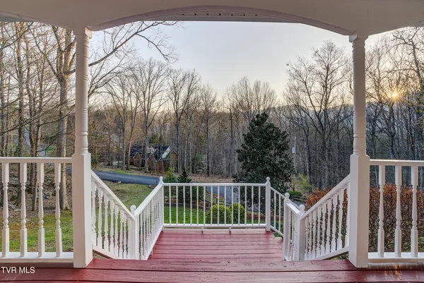 $489,900 | 144 Blue Bird Drive, Johnson City, TN 37601